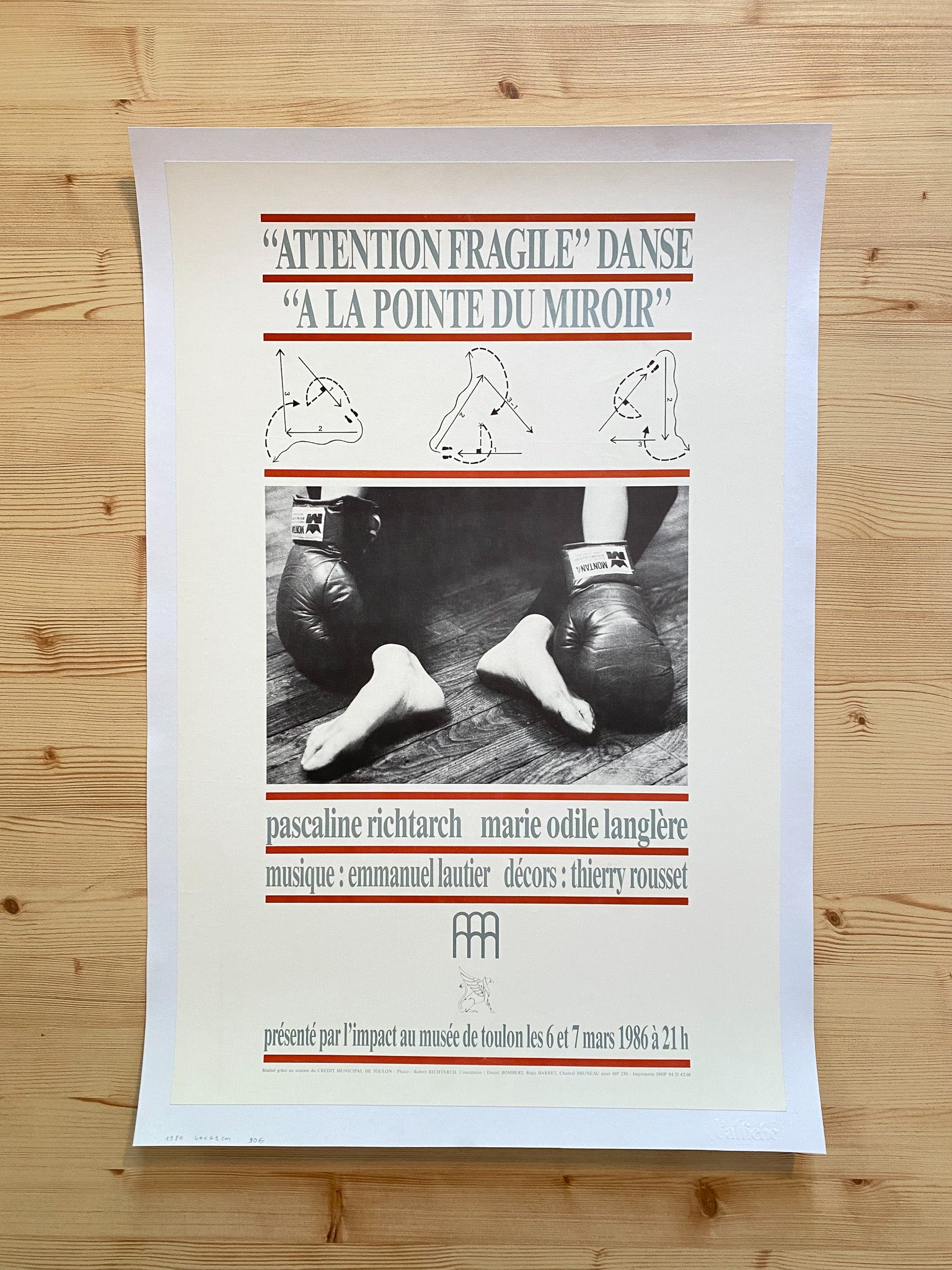 Affiche Exposition Attention Fragile Danse a la Pointe du Miroir Boxe - Toulon 1986