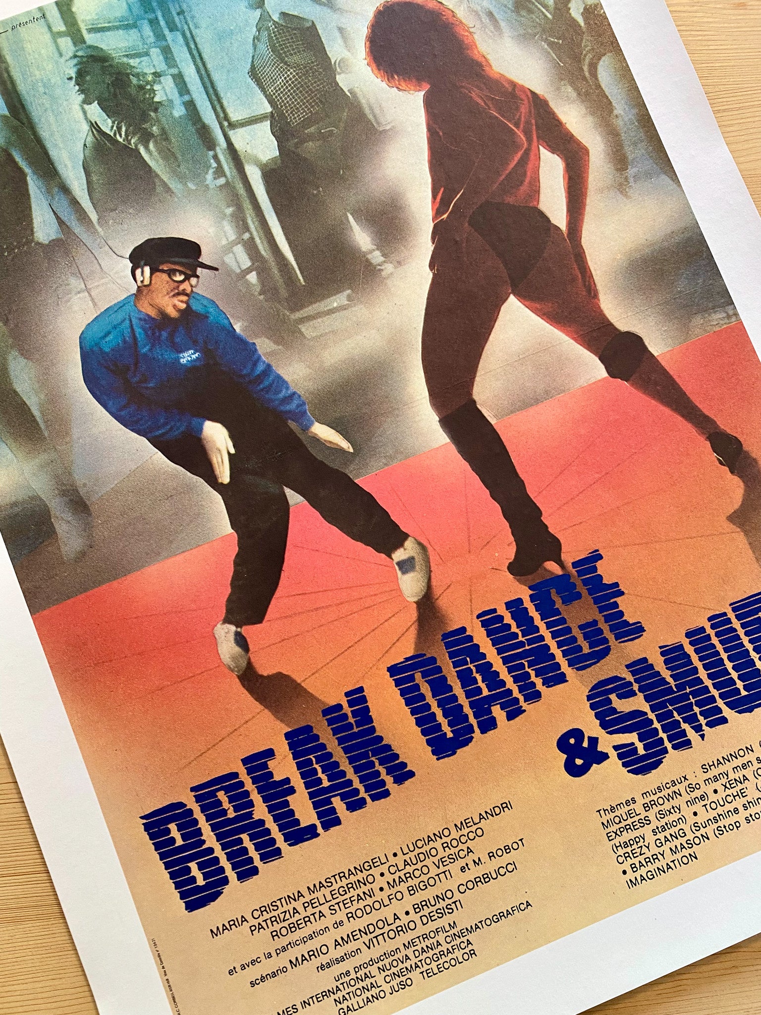 Affiche Cinéma Break Dance &amp; Smurf Réalisée par Vittorio de Sisti, 1984