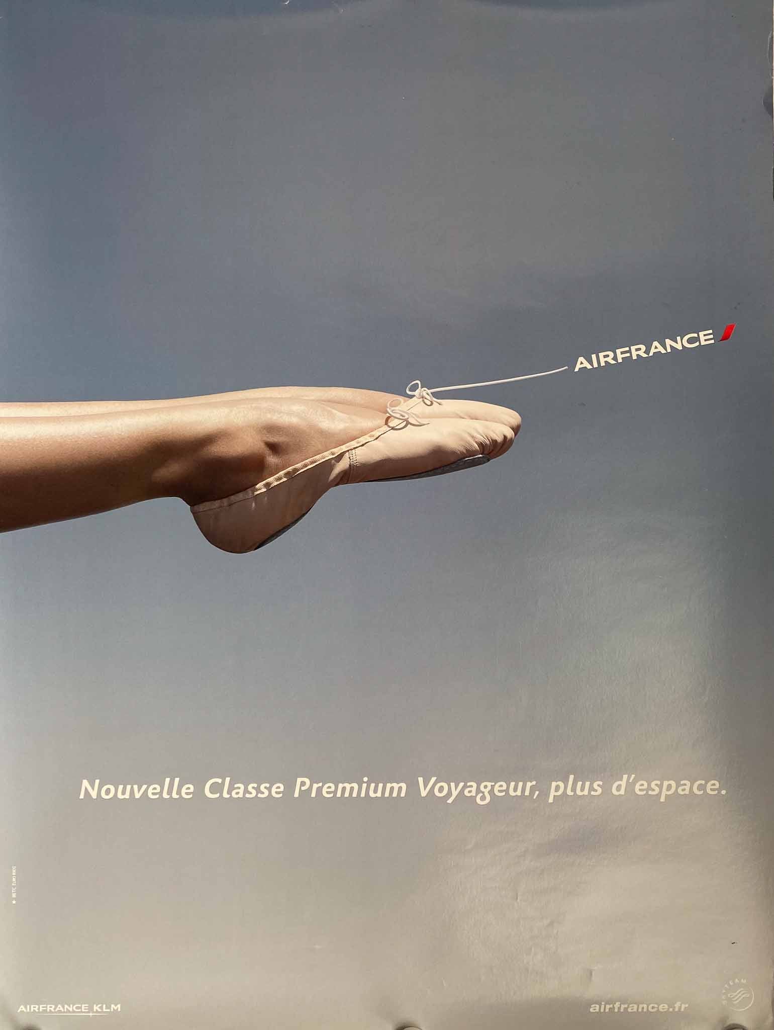 Affiche Air France KLM "France is in the Air" Classes Affaires. Le Confort - Sophia Sanchez & Mauro Mongiello, 2014