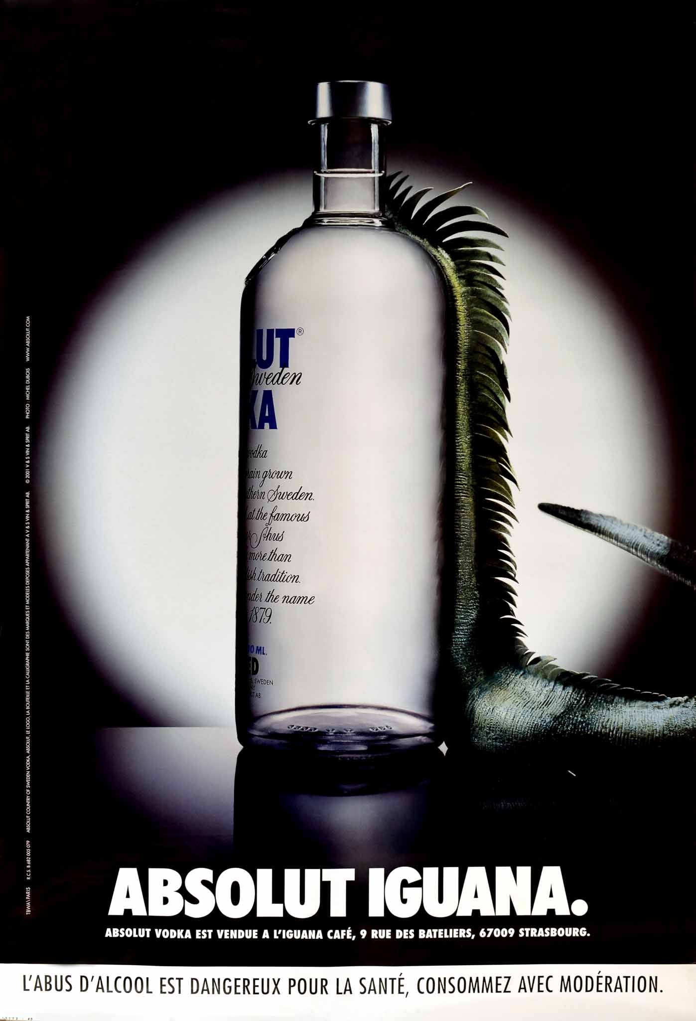 Affiche Absolut Vodka Iguana, 2001       Rare Affiche Orginale Absolut Iguana  réalisée par l'agence TBWA,   Grand Format - Trés décoratif   Absolut Vodka Country of Sweden